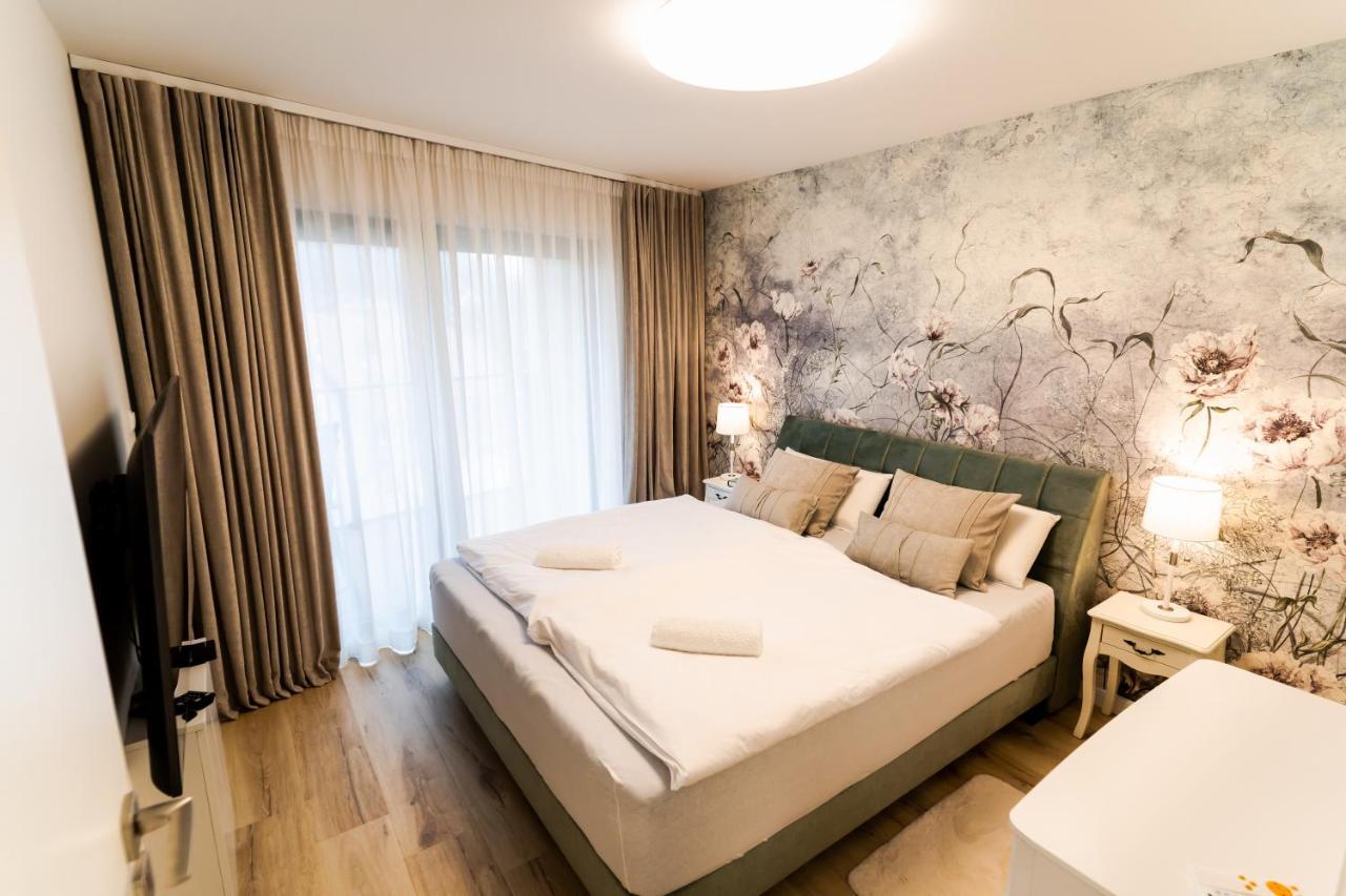 פולניסה-ז'דוז' Vacationclub - Ogrody Pieniawskie Apartament 44 מראה חיצוני תמונה