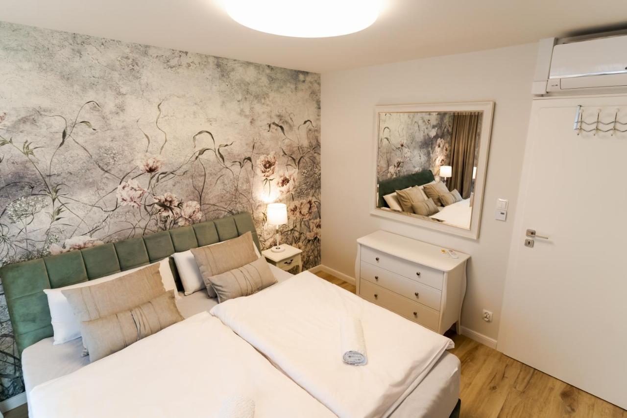 פולניסה-ז'דוז' Vacationclub - Ogrody Pieniawskie Apartament 44 מראה חיצוני תמונה